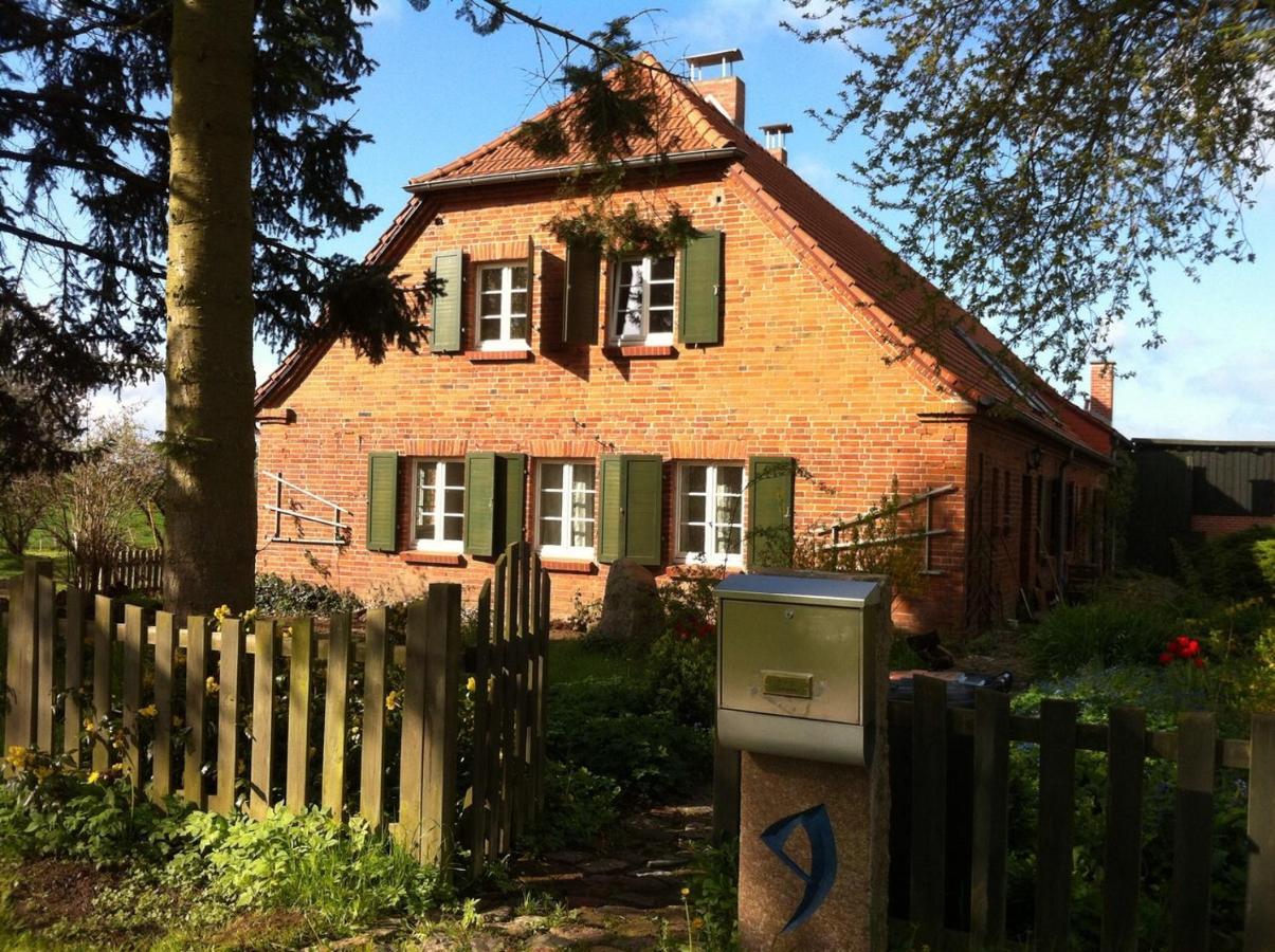 Seminar Und Landhaus Schoenbeck Schonbeck  Buitenkant foto