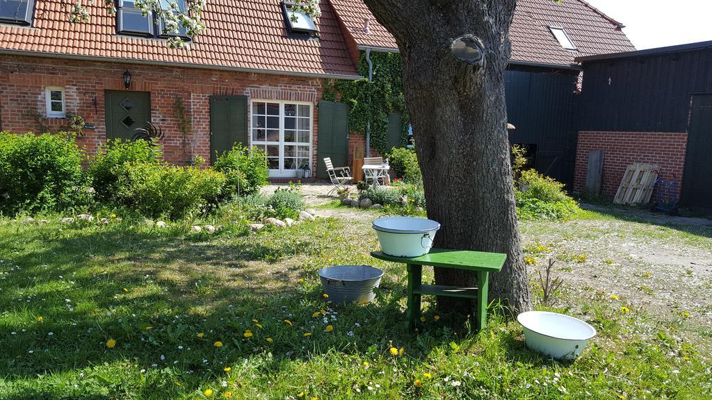Seminar Und Landhaus Schoenbeck Schonbeck  Buitenkant foto